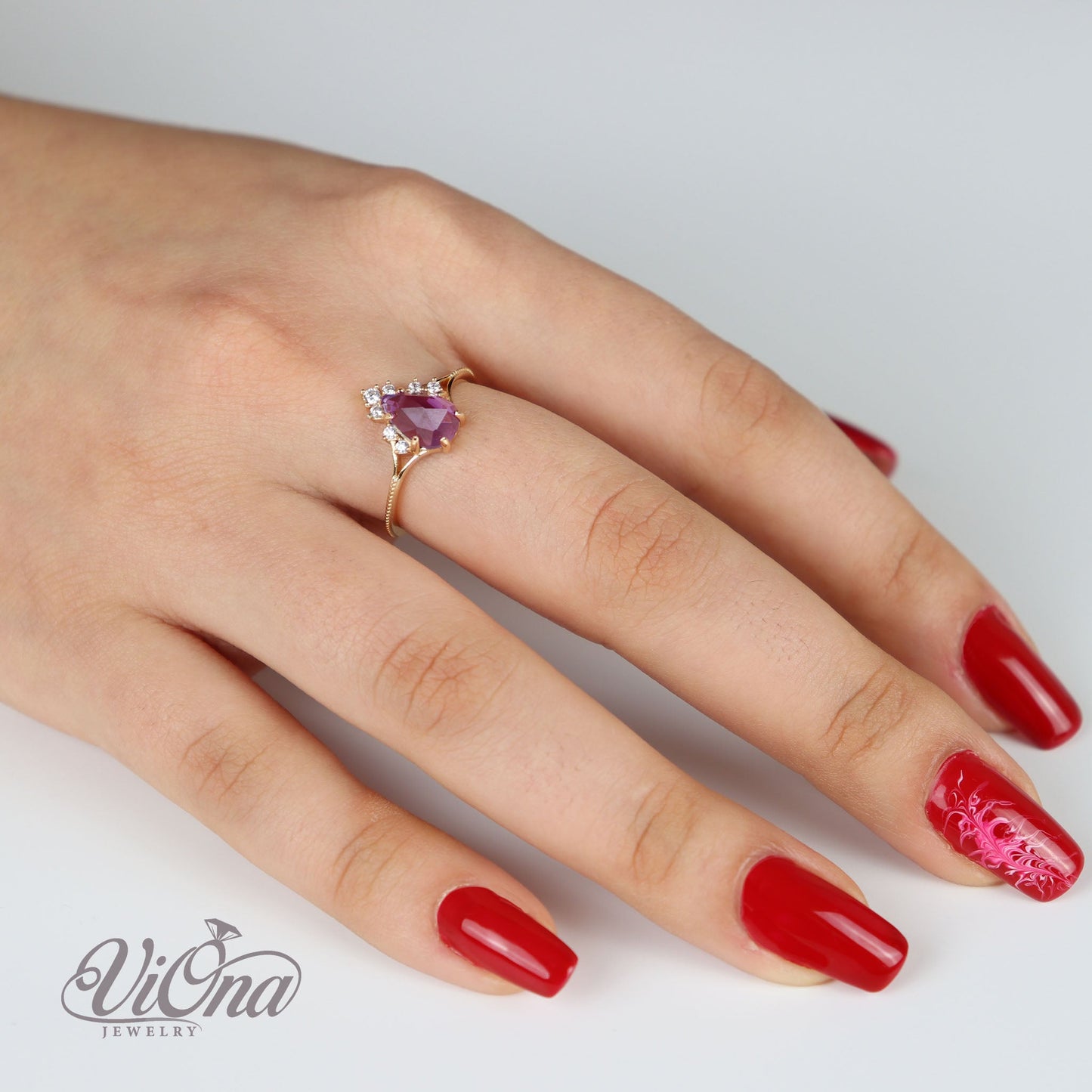 Amethyst Gemstone Ring – Gold-Plated 925 Silver | Viona