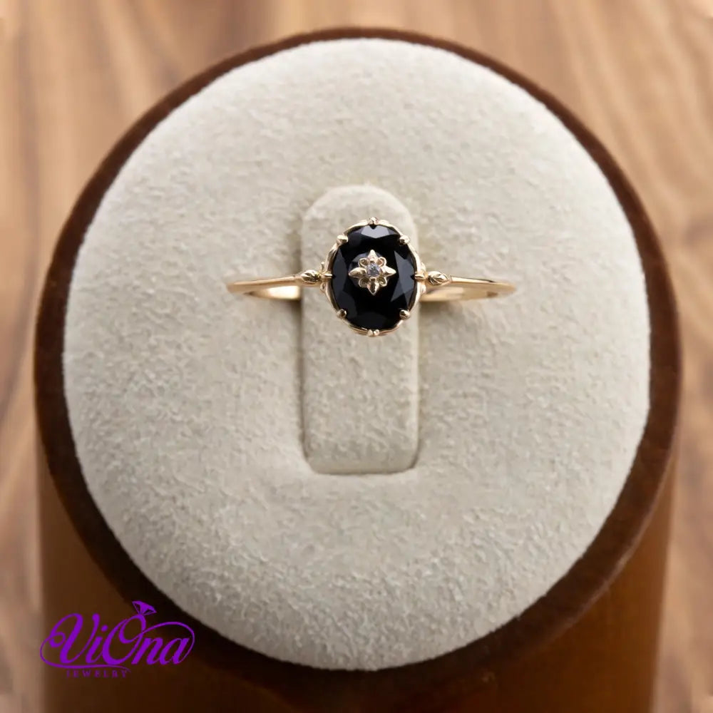 Onyx Celestial Noir: Gold-Plated 925 Sterling Silver Ring with Star Accent for Root Chakra Harmony