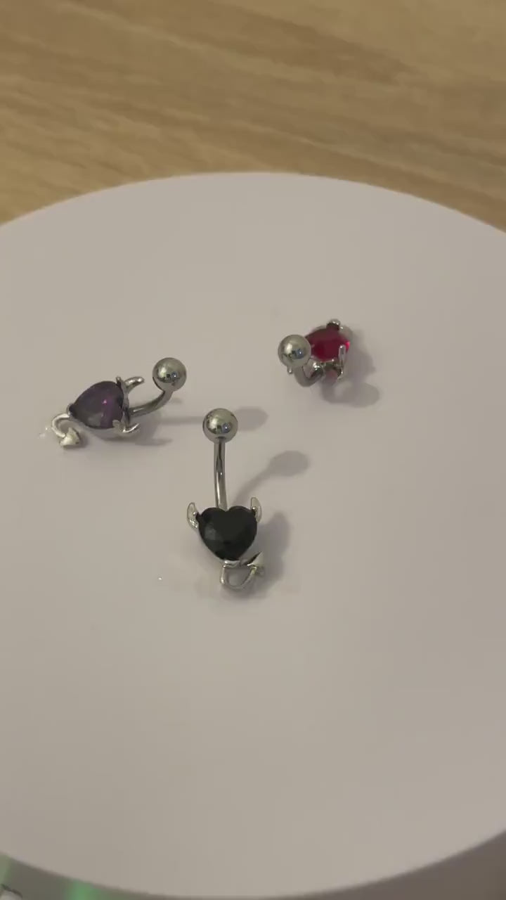 Navel and Belly Button Piercing - Heart-Shaped Gothic Style (Black, Red, Purple) - Anti-Rust, Anti-Allergy Stainless Steel