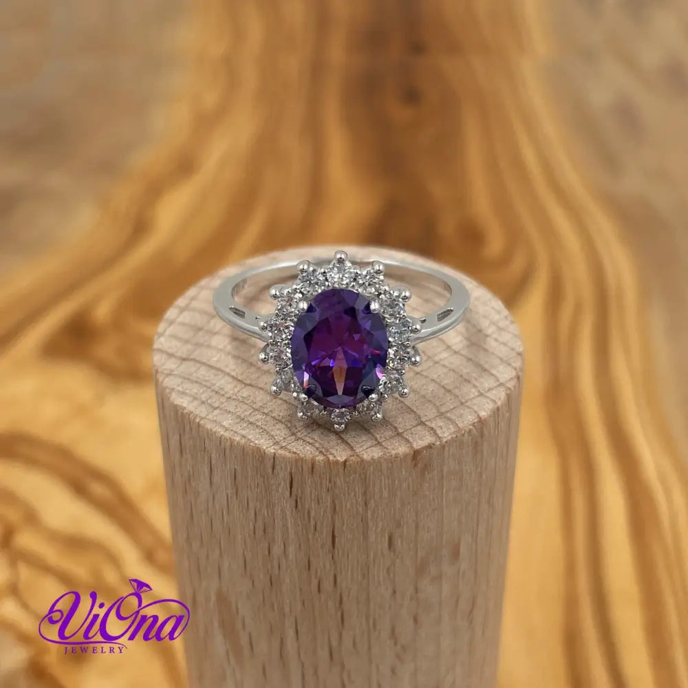 Royal Radiance: 925 Sterling Silver Amethyst Purple Crystal Ring – A Timeless Gift